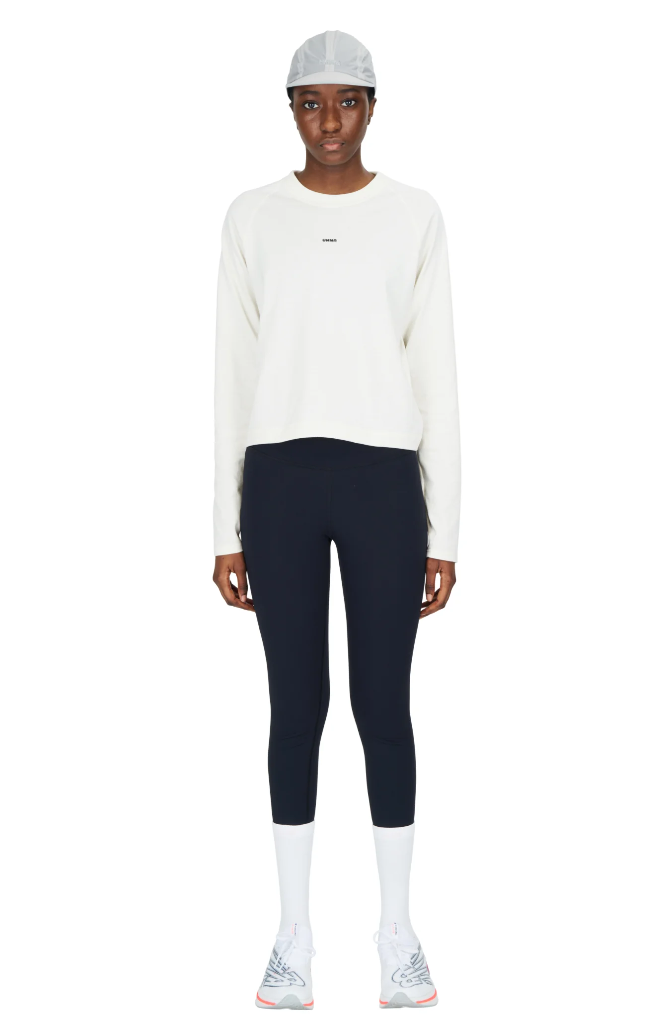 Smiles Club Tee LS W - Image 6